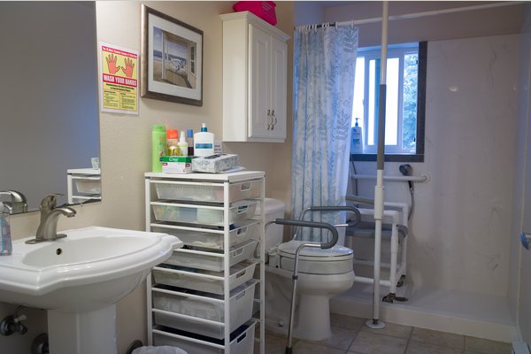 Serenity House VII L1017747