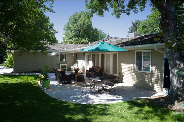 Serenity House Assisted Living Applewood L1018553-Edit