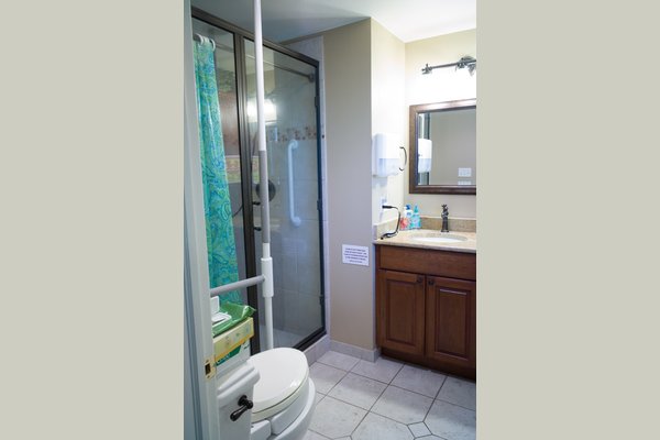 Serenity House Assisted Living Applewood L1018690