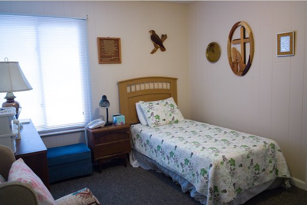 Serenity House Assisted Living Portland Drive L1016660-Edit