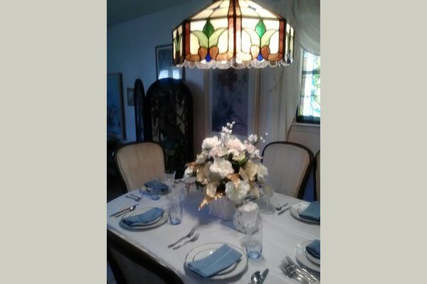 Safeview Manor FTAH 1399044645504