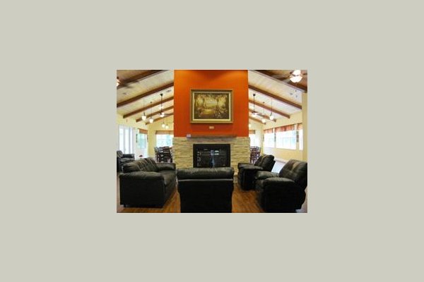 Magnolia Manor Assisted Living Magnolia_Manor_Assisted_Living_Inc_-_Lutz_Florida_-_Common_Area