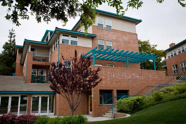 Royal Oaks balconies