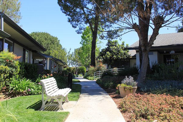 Redwood Terrace IMG_4066