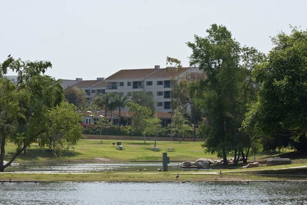 Regents Point waterfront-at-senior-living-in-irvine