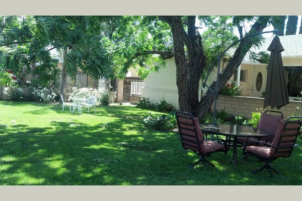 Woodland Hills Manor