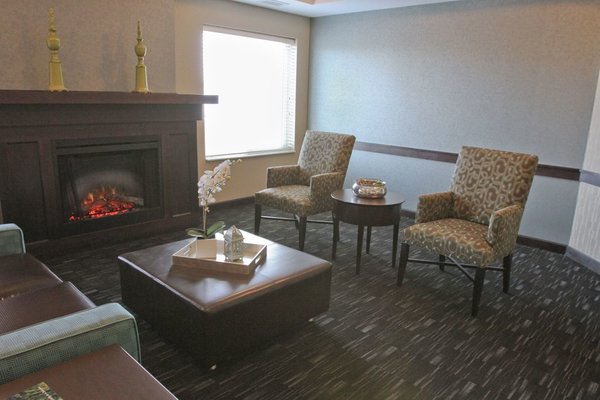 Towerlight on Wooddale FiresideLounge2