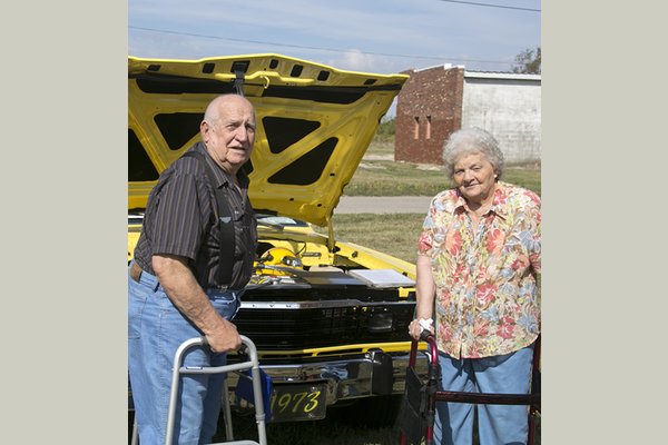 Lyons Health and Living  carshowphoto