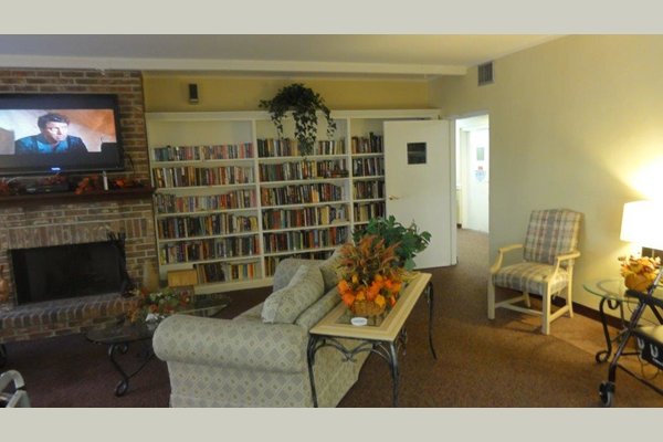 Lamplight Inn of Fort Myers