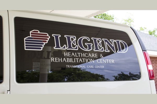 Legend Healthcare and Rehabilitation - Paris - Van