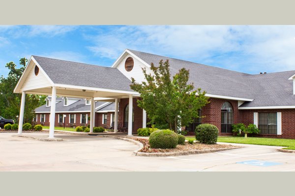 Legend Healthcare And Rehabilitation - Paris -Exterior Building