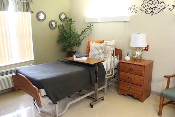 Legend Oaks Healthcare And Rehabilitation - Katy - Beds