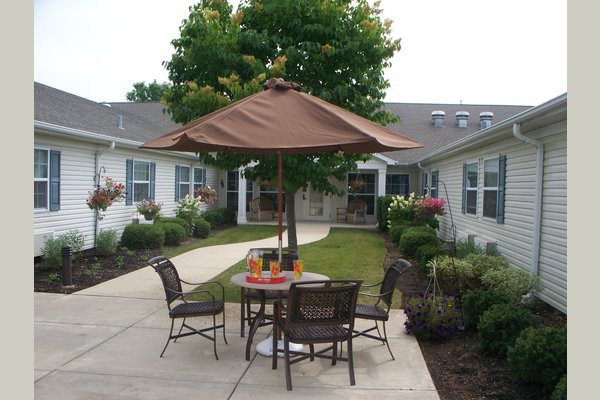 Arden Courts of Glen Ellyn Glen Ellyn IL Reviews SeniorAdvisor