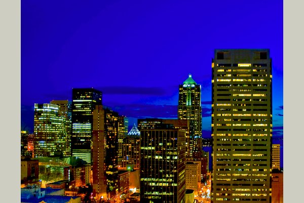 View of downtown Seattle from Horizon House at Night