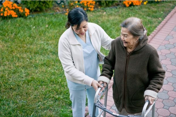 Our caregivers will ensure you or a loved one is safe every step of the way. Don't let mobility issues get in the way of living life to the fullest. 
