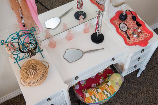 Arkansas City Presbyterian Manor started offering memory care in 2013. The secure floor offers a variety of self-directed activities for residents to connect with familiar pastimes.