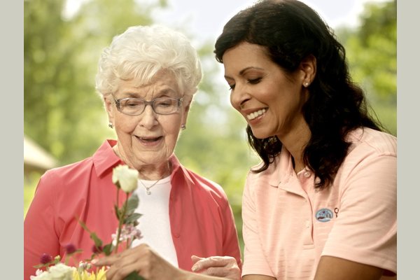 Conversation and Companionship

Studies show that staying social and engaged increases seniors’ quality of life and prevents depression and cognitive decline. Our Comfort Keepers can provide clients with friendly company, conversation, outdoor conversation & do gardening.