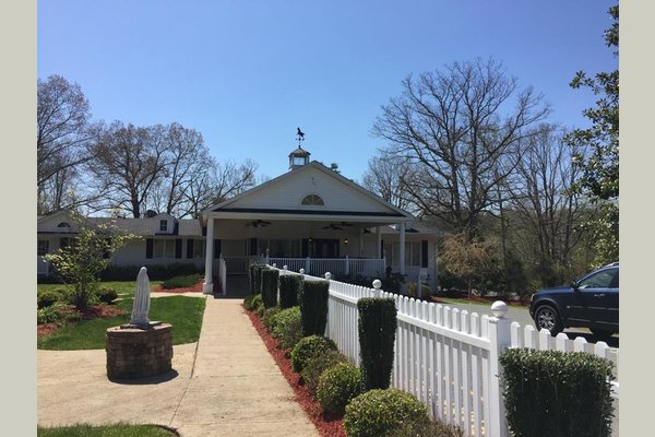 Marian Manor Courtyard