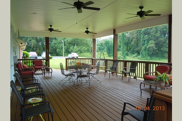 Our lovely back porch
Tranquil, country setting just minutes from the center of town.
