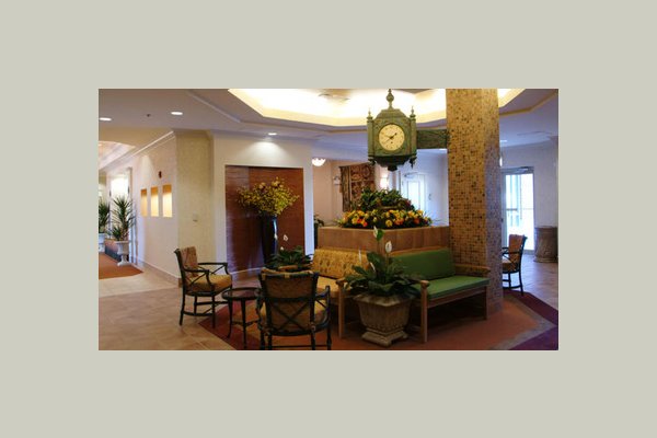 Autumn Green at Midway Village autumn-green-midway-village-foyer
