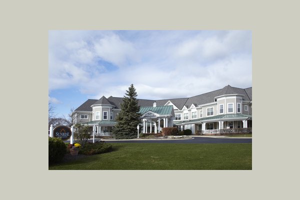 Sunrise of Buffalo Grove 63129_SunriseofBuffalo%20Grove_Buffalo%20Grove_IL_Exterior2