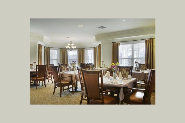 Sunrise of Buffalo Grove 63129_SunriseofBuffalo%20Grove_Buffalo%20Grove_IL_Dining_Room
