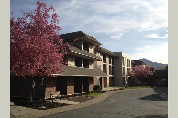 Cottonwood Creek Retirement 43792