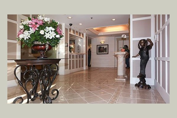 Melrose Gardens 120600