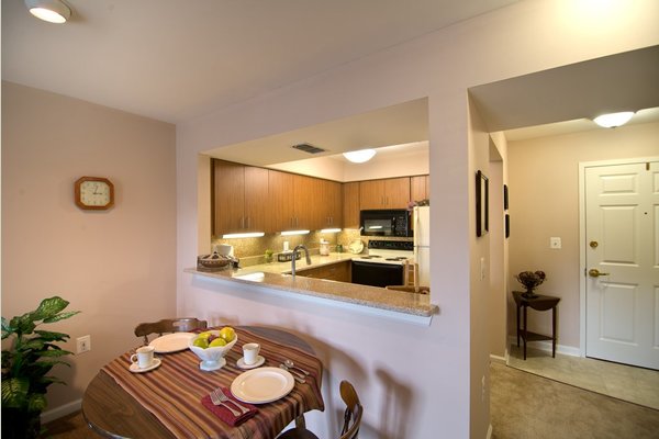 Chancellor's Village 131333