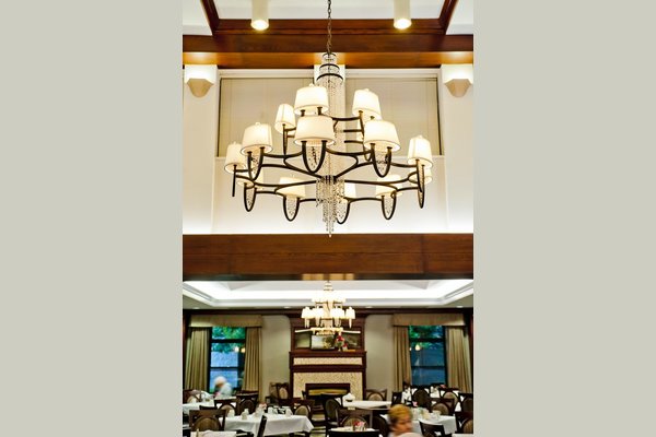 Lincolnwood Place 133030