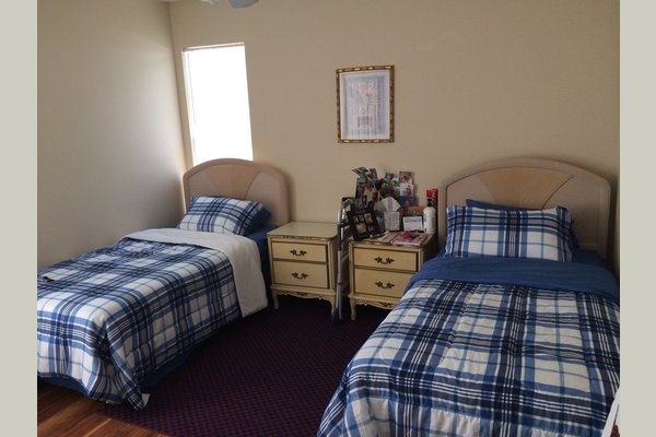 The Retreat on Bywood 138012