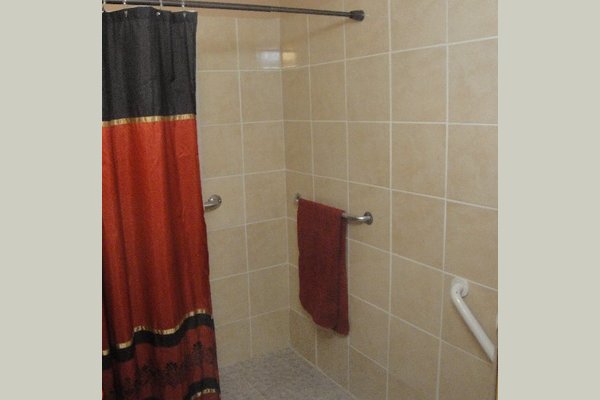 Advanced Home Plus LLC 141625