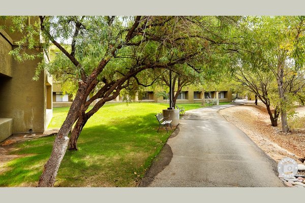 Broadway Proper Retirement Community 148338