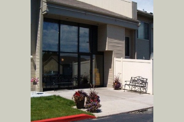 Westgate Apartments 140448