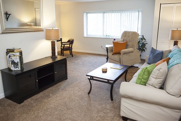 Imperial Senior Suites 157008