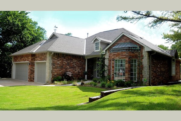 Eden Care Cottage at Oak Tree 155939