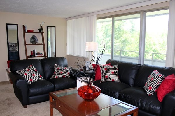 Gates Mills Place 162717