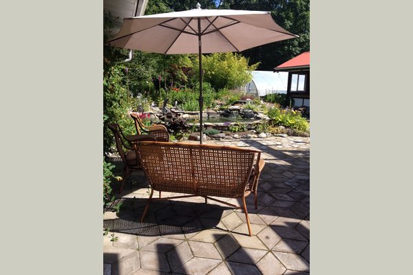 The English Manor 163555