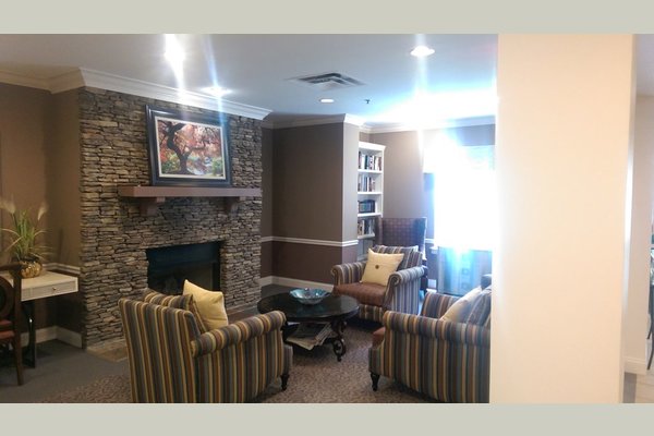 Dunwoody Senior Living 162328