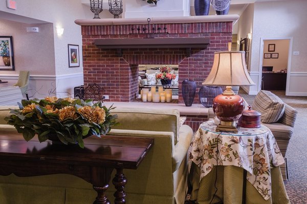 Country Place Senior Living of Hamilton 164338