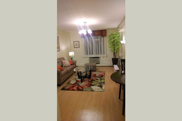 Signature Senior Living 165938