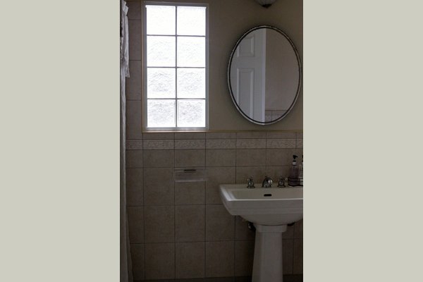 Woodland Hills Manor 165830