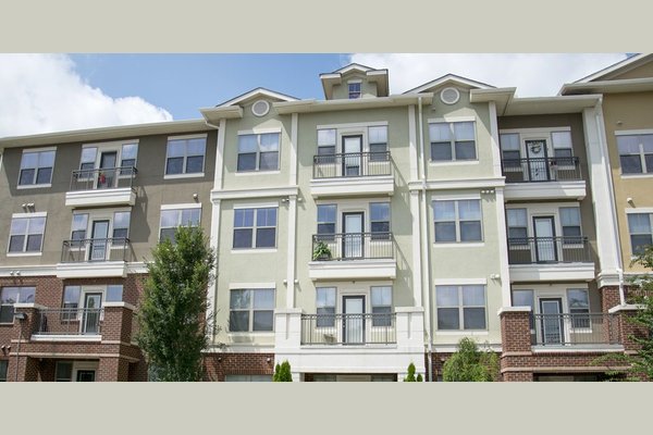 Alta Johns Creek 171421