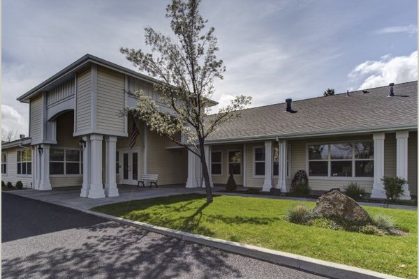 Awbrey Place 173215