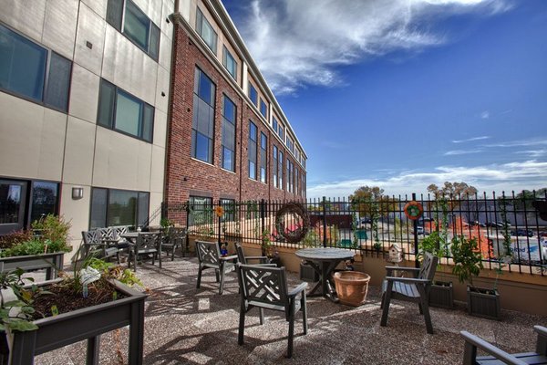 Towerlight on Wooddale 173810