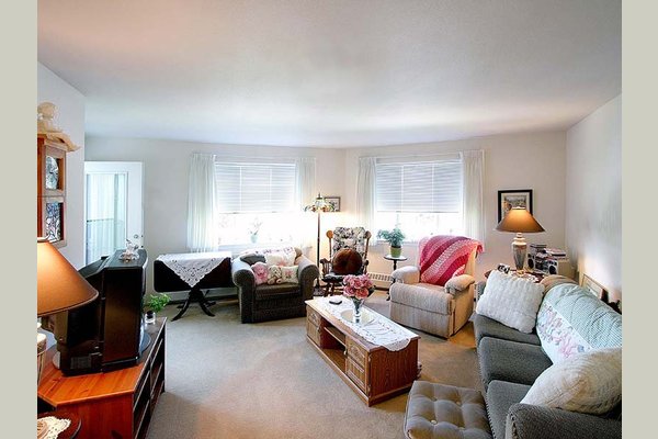The Court At Pringle Creek Whitby ON Reviews SeniorAdvisor