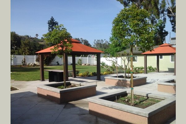 A Splendor Senior Living-The Glendora 176122