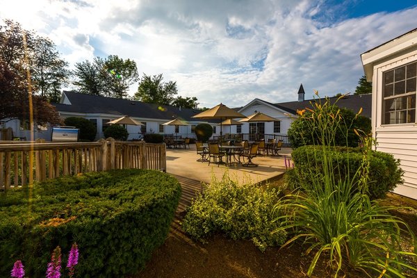 Pine Rock Manor 175972