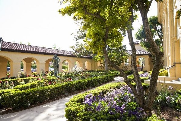 Hollenbeck Home 180370