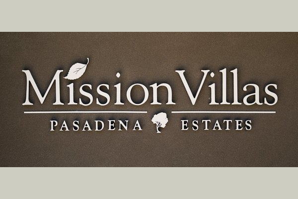 Mission Villas 182405